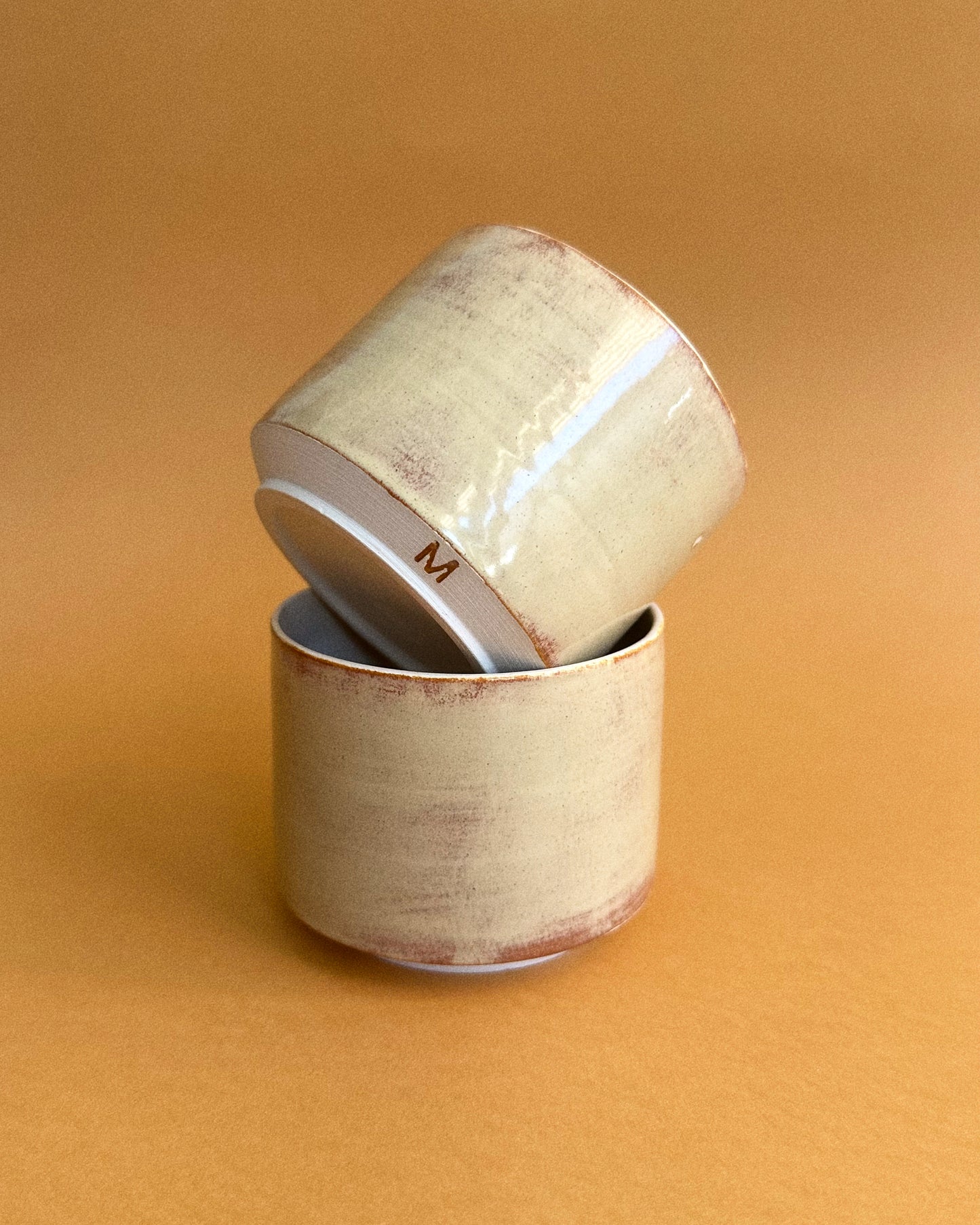 Taza Apilable Arena